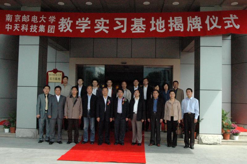 ���Ź��ʹ���-�����ɼ��Ƿ�,����Ʒ�Ƶ�ʵ��