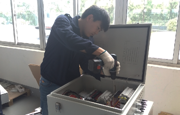 ���Ź��ʹ���-�����ɼ��Ƿ�,����Ʒ�Ƶ�ʵ��