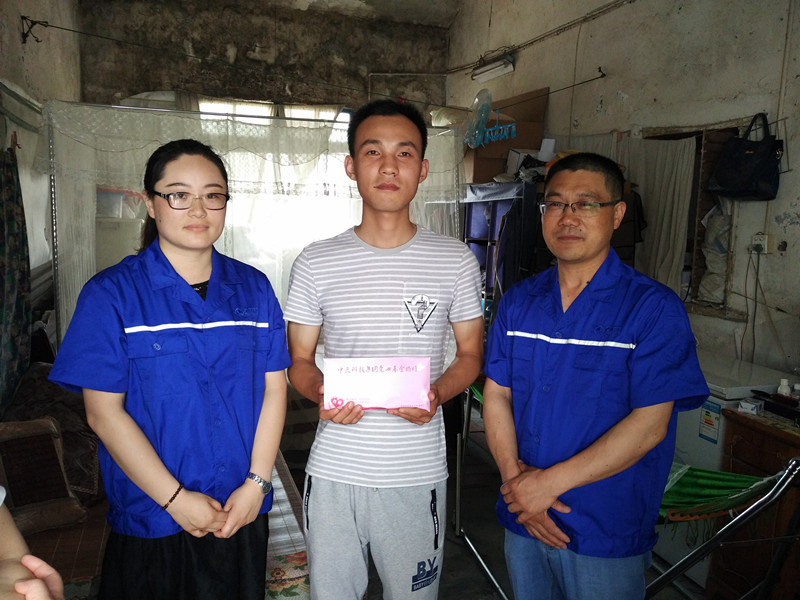 ���Ź��ʹ���-�����ɼ��Ƿ�,����Ʒ�Ƶ�ʵ��