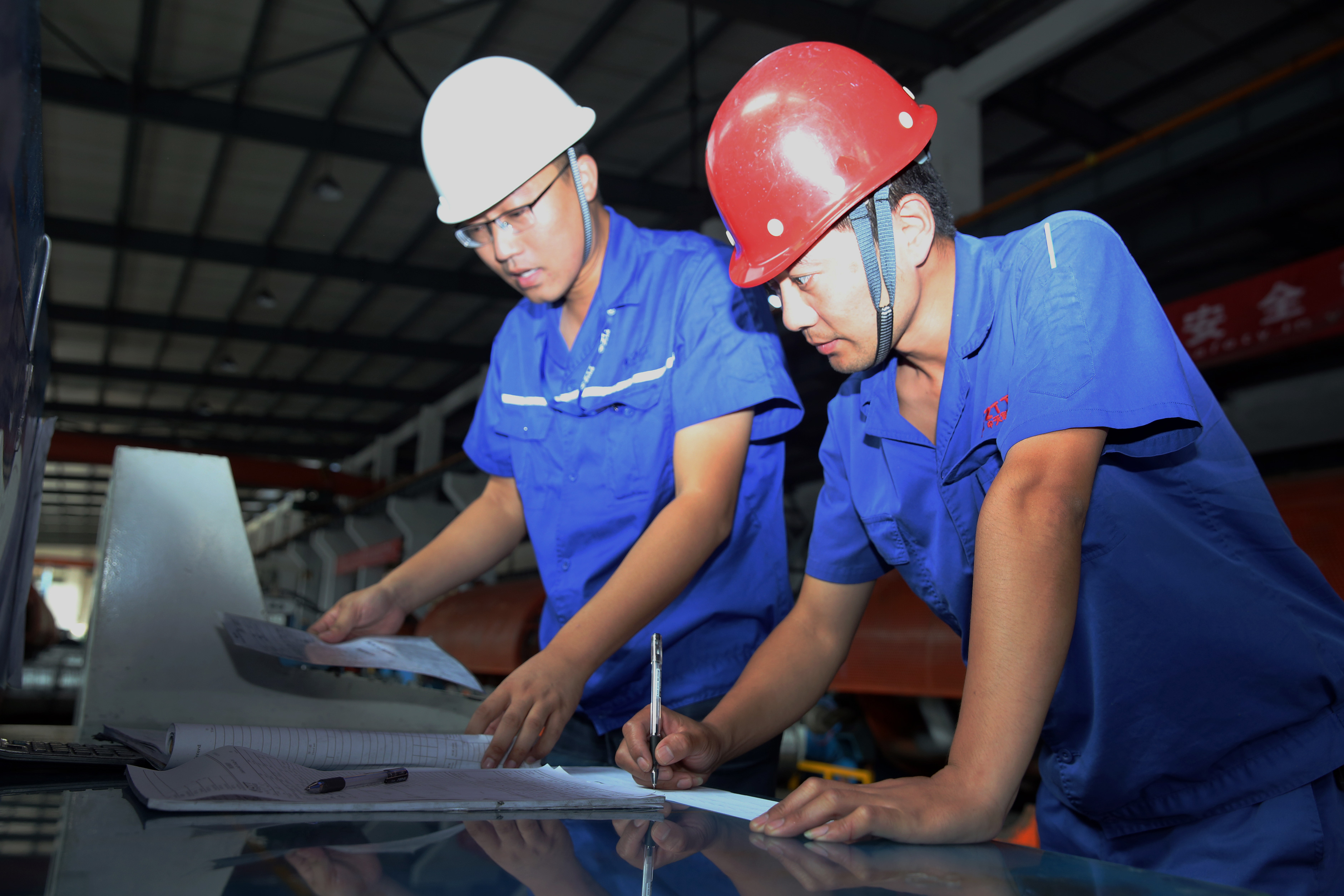 ���Ź��ʹ���-�����ɼ��Ƿ�,����Ʒ�Ƶ�ʵ��