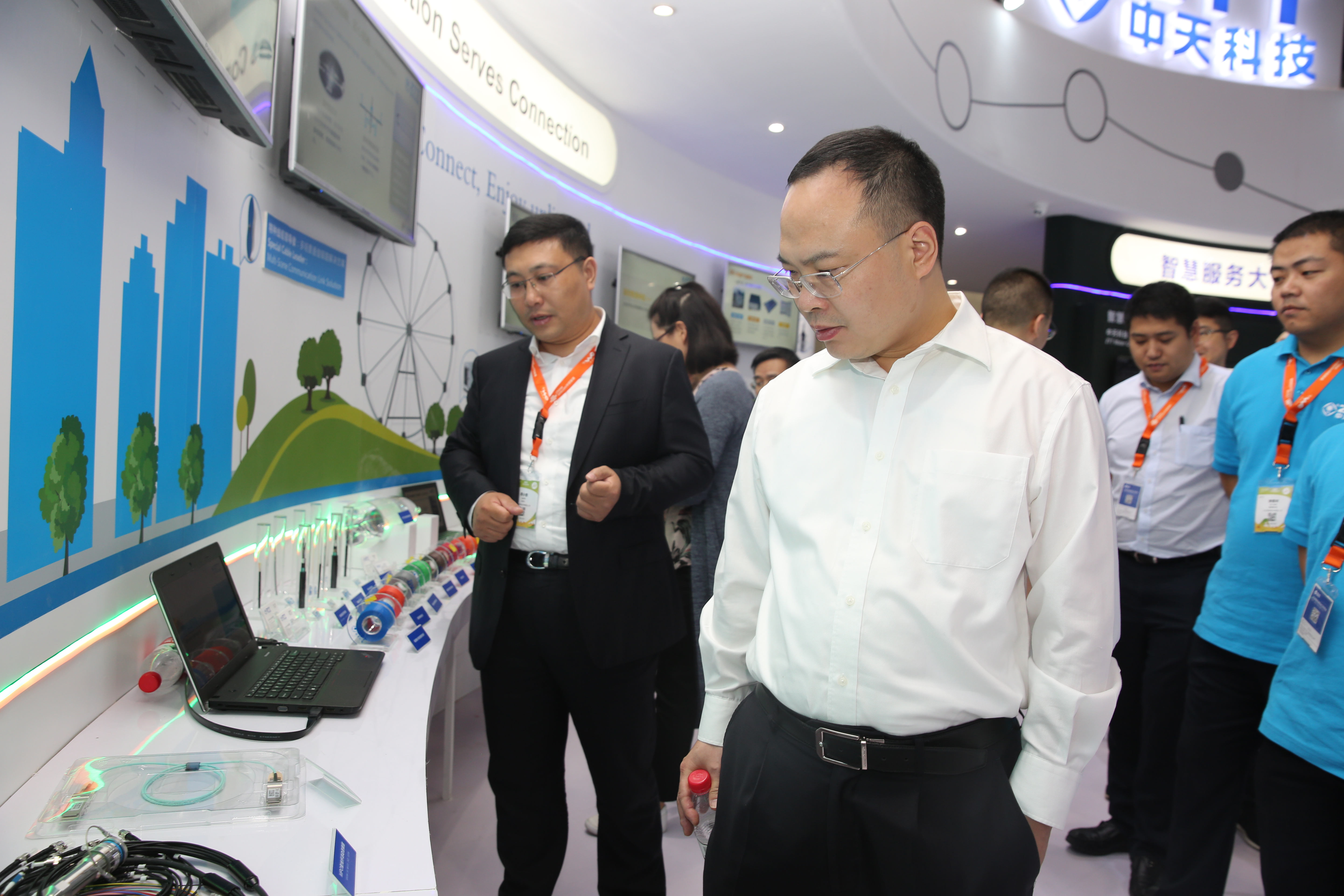 ���Ź��ʹ���-�����ɼ��Ƿ�,����Ʒ�Ƶ�ʵ��