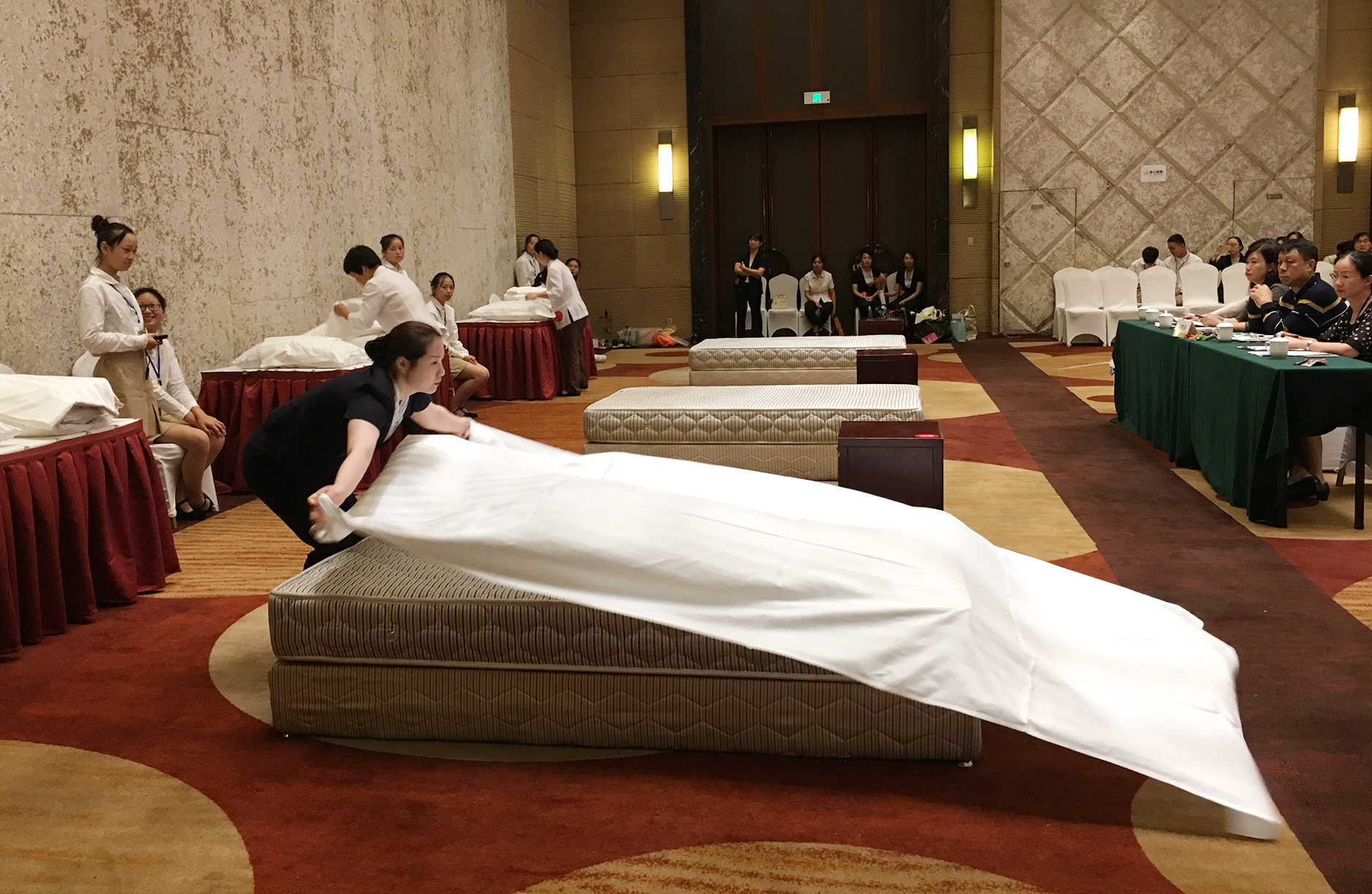 ���Ź��ʹ���-�����ɼ��Ƿ�,����Ʒ�Ƶ�ʵ��