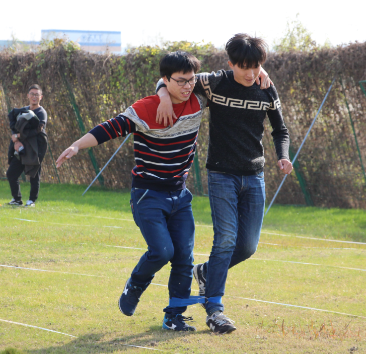 ���Ź��ʹ���-�����ɼ��Ƿ�,����Ʒ�Ƶ�ʵ��