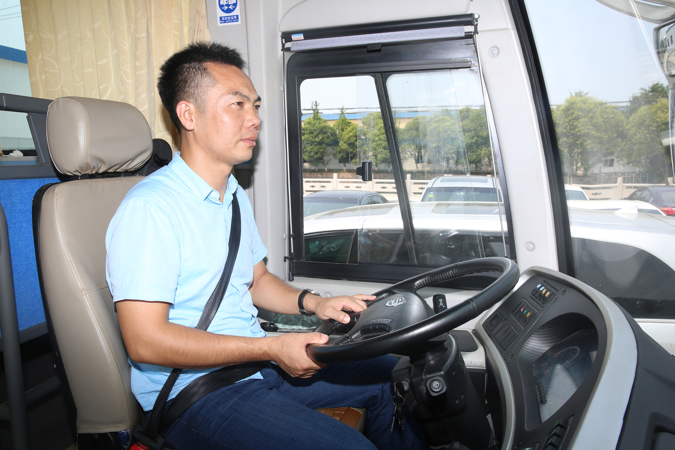 ���Ź��ʹ���-�����ɼ��Ƿ�,����Ʒ�Ƶ�ʵ��