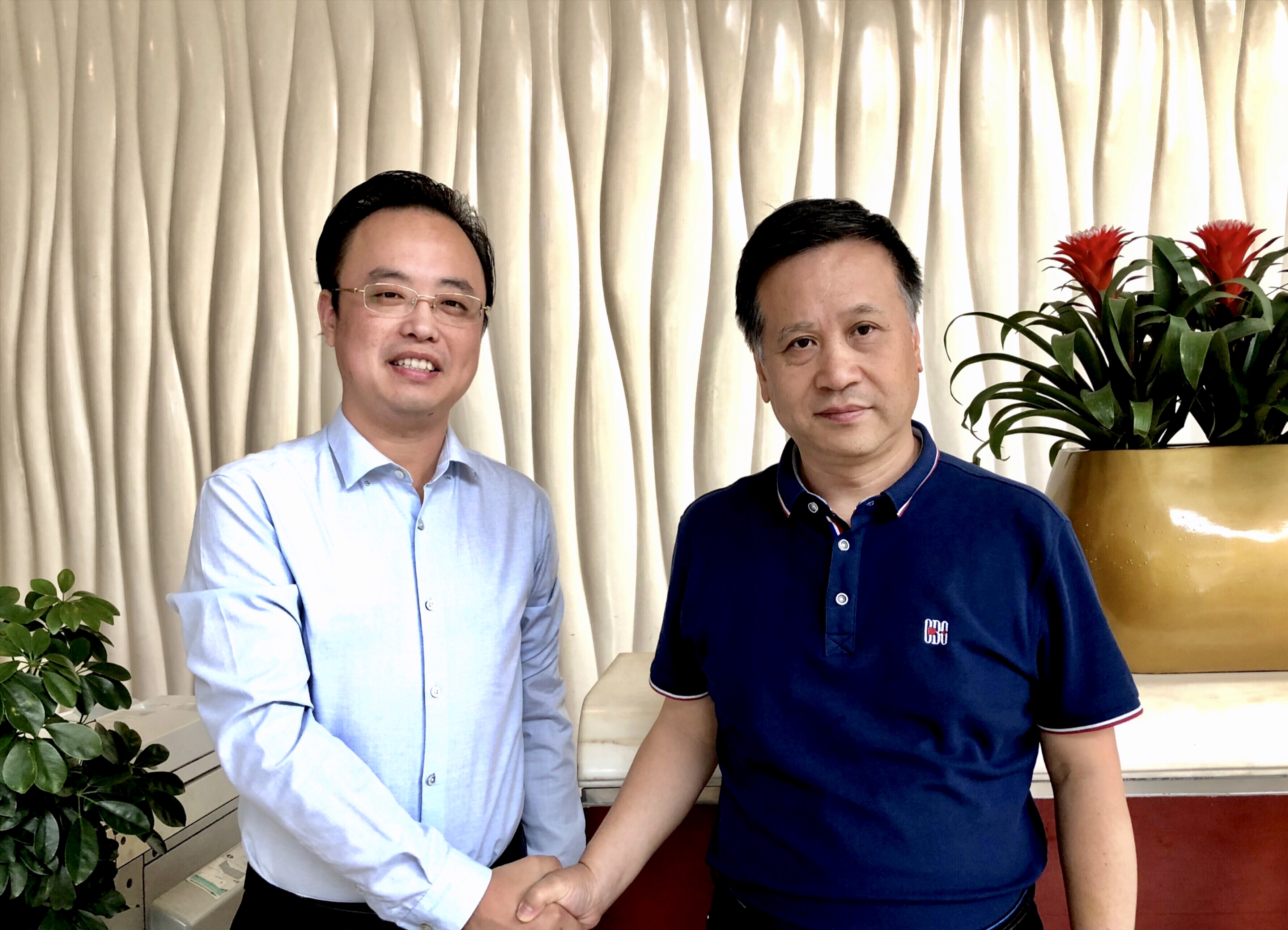 ���Ź��ʹ���-�����ɼ��Ƿ�,����Ʒ�Ƶ�ʵ��