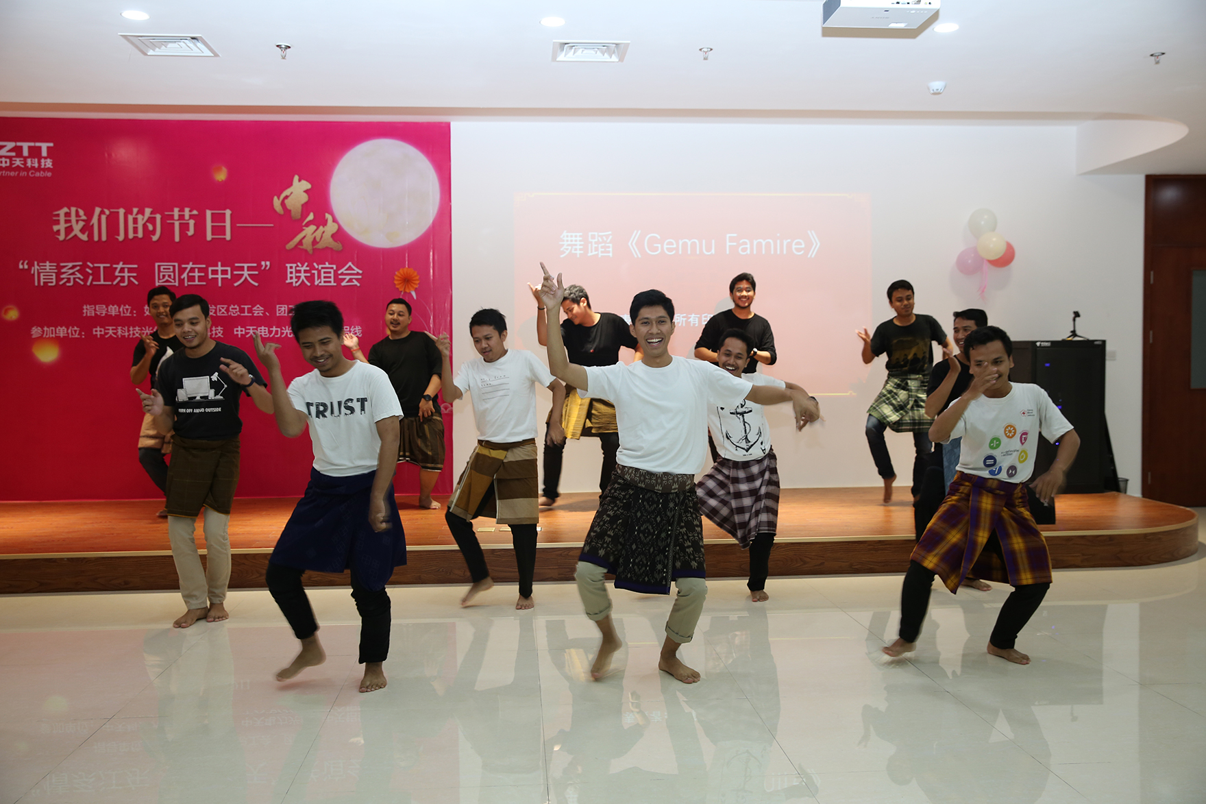 ���Ź��ʹ���-�����ɼ��Ƿ�,����Ʒ�Ƶ�ʵ��