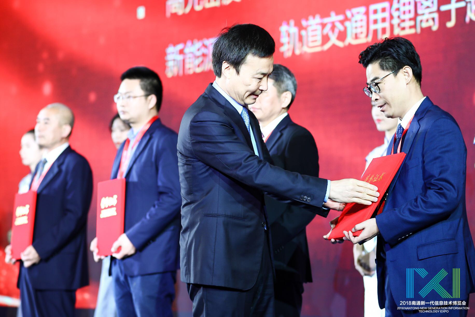 ���Ź��ʹ���-�����ɼ��Ƿ�,����Ʒ�Ƶ�ʵ��