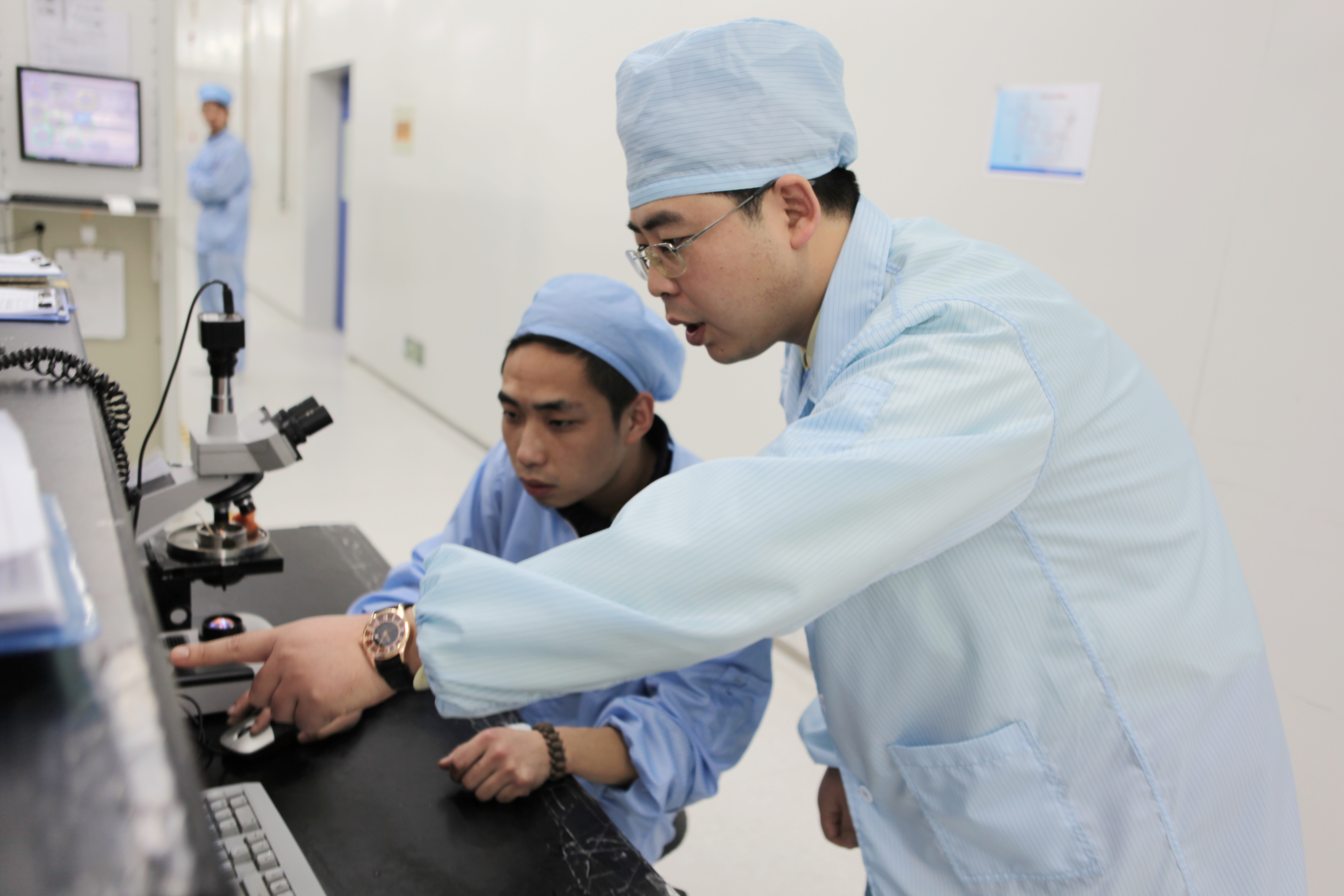 ���Ź��ʹ���-�����ɼ��Ƿ�,����Ʒ�Ƶ�ʵ��