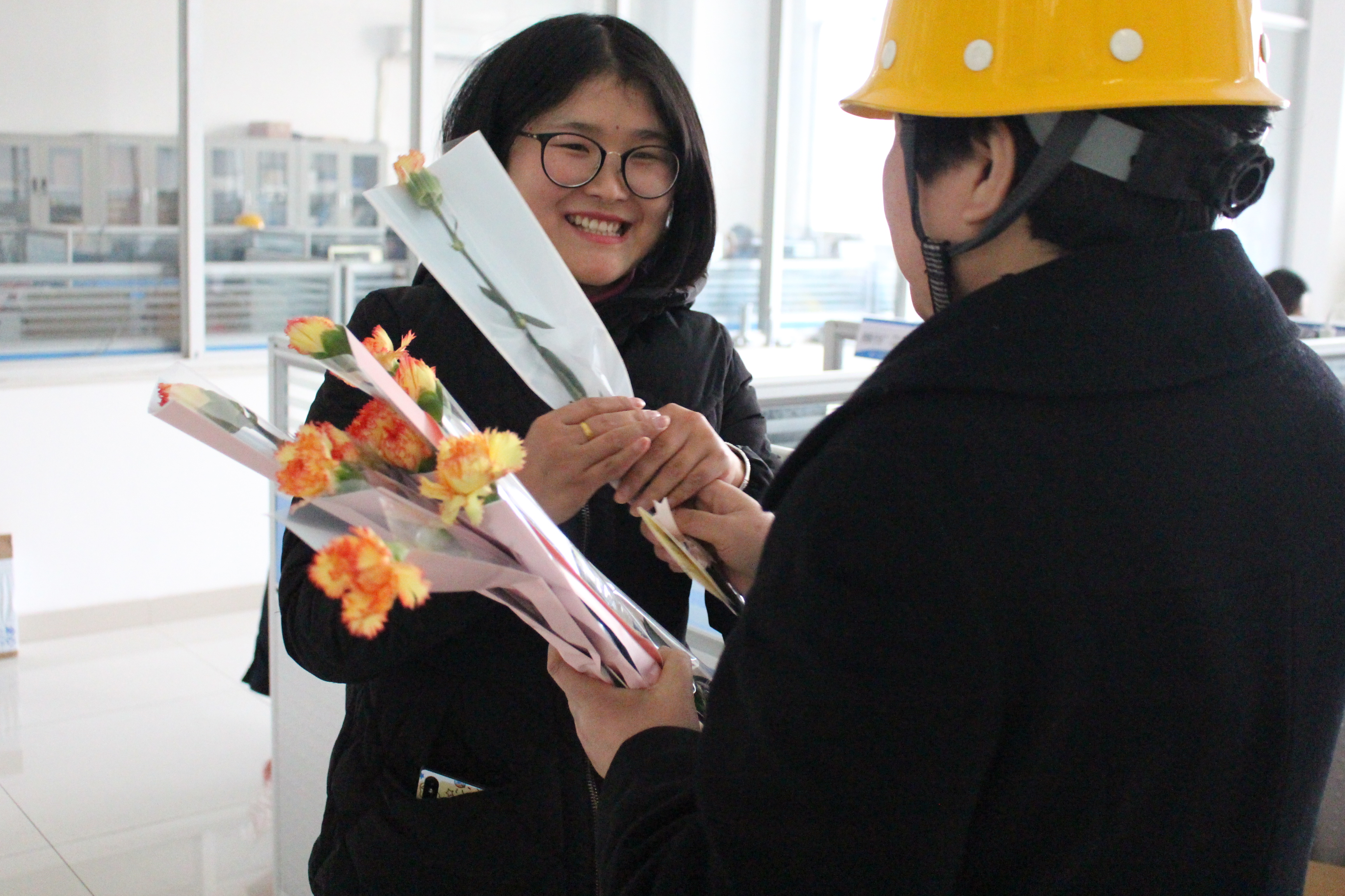 ���Ź��ʹ���-�����ɼ��Ƿ�,����Ʒ�Ƶ�ʵ��