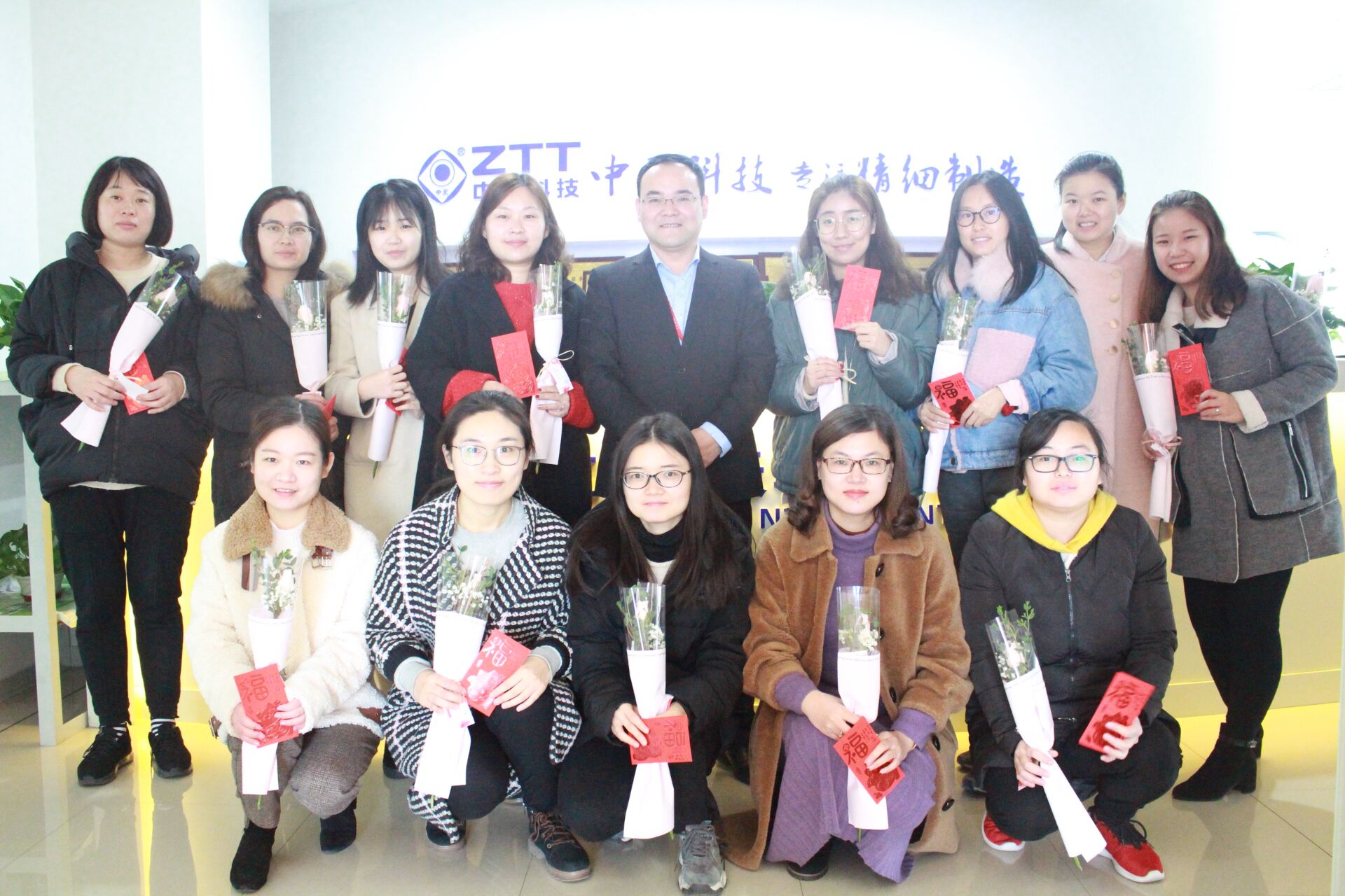 ���Ź��ʹ���-�����ɼ��Ƿ�,����Ʒ�Ƶ�ʵ��