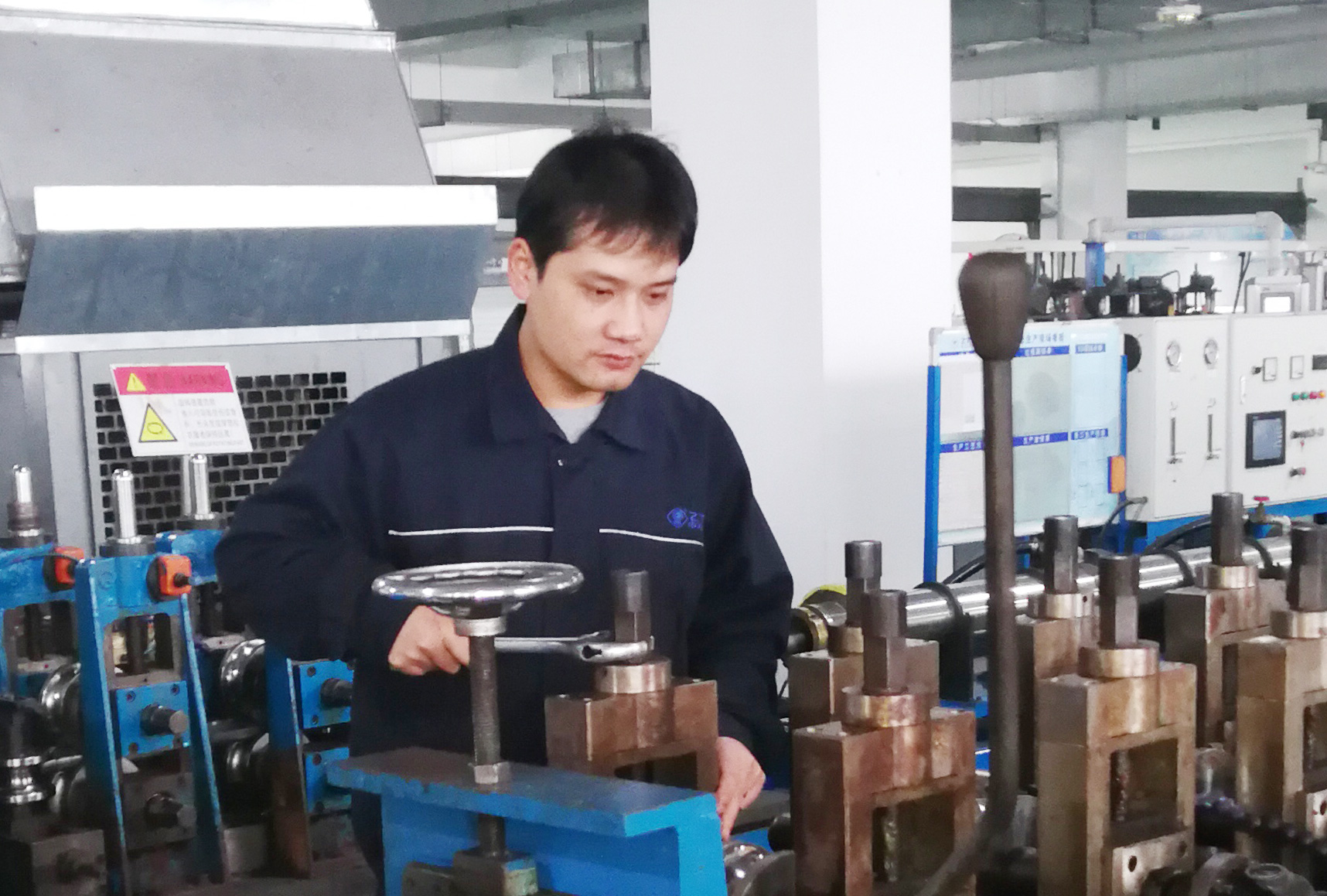 ���Ź��ʹ���-�����ɼ��Ƿ�,����Ʒ�Ƶ�ʵ��