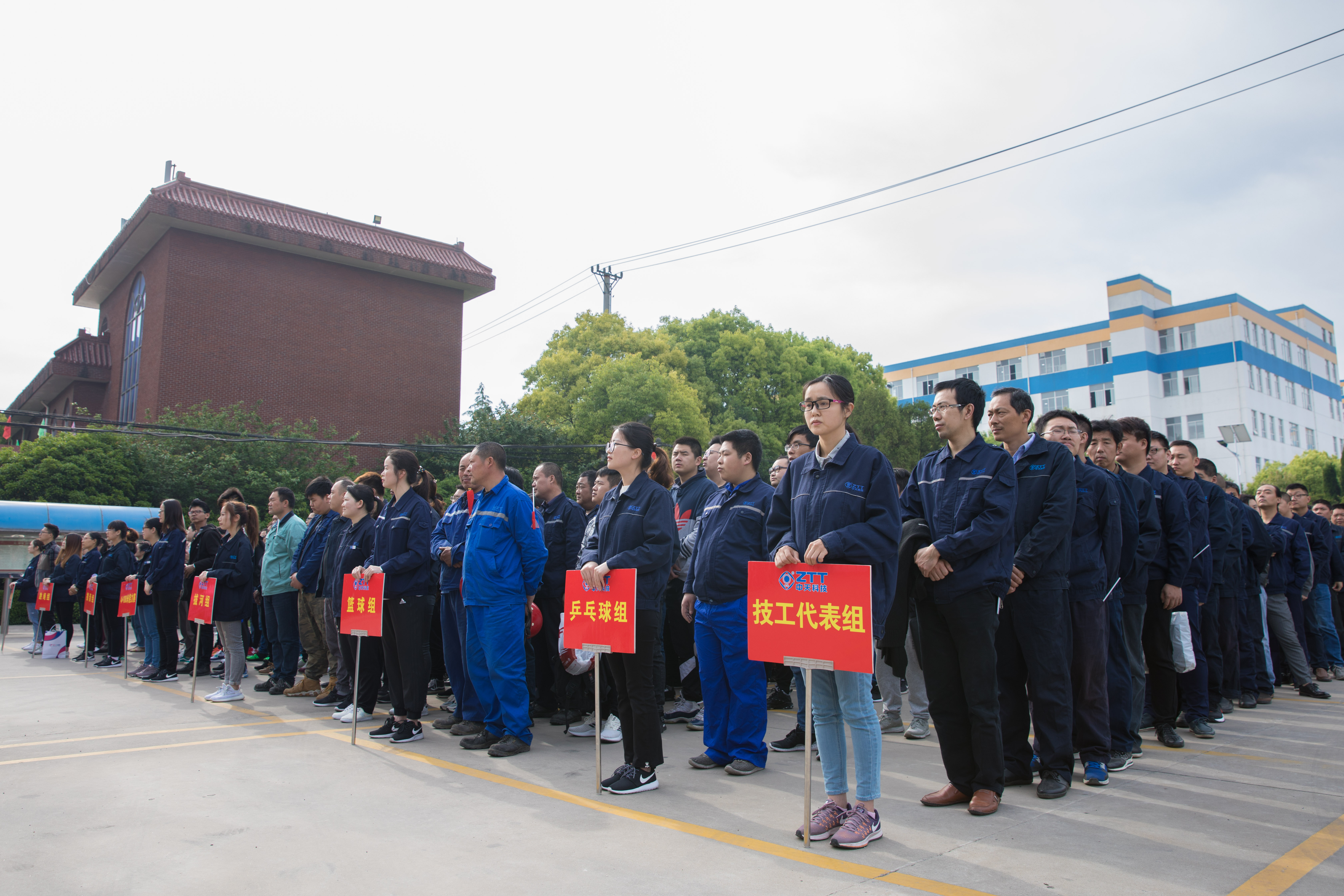 ���Ź��ʹ���-�����ɼ��Ƿ�,����Ʒ�Ƶ�ʵ��