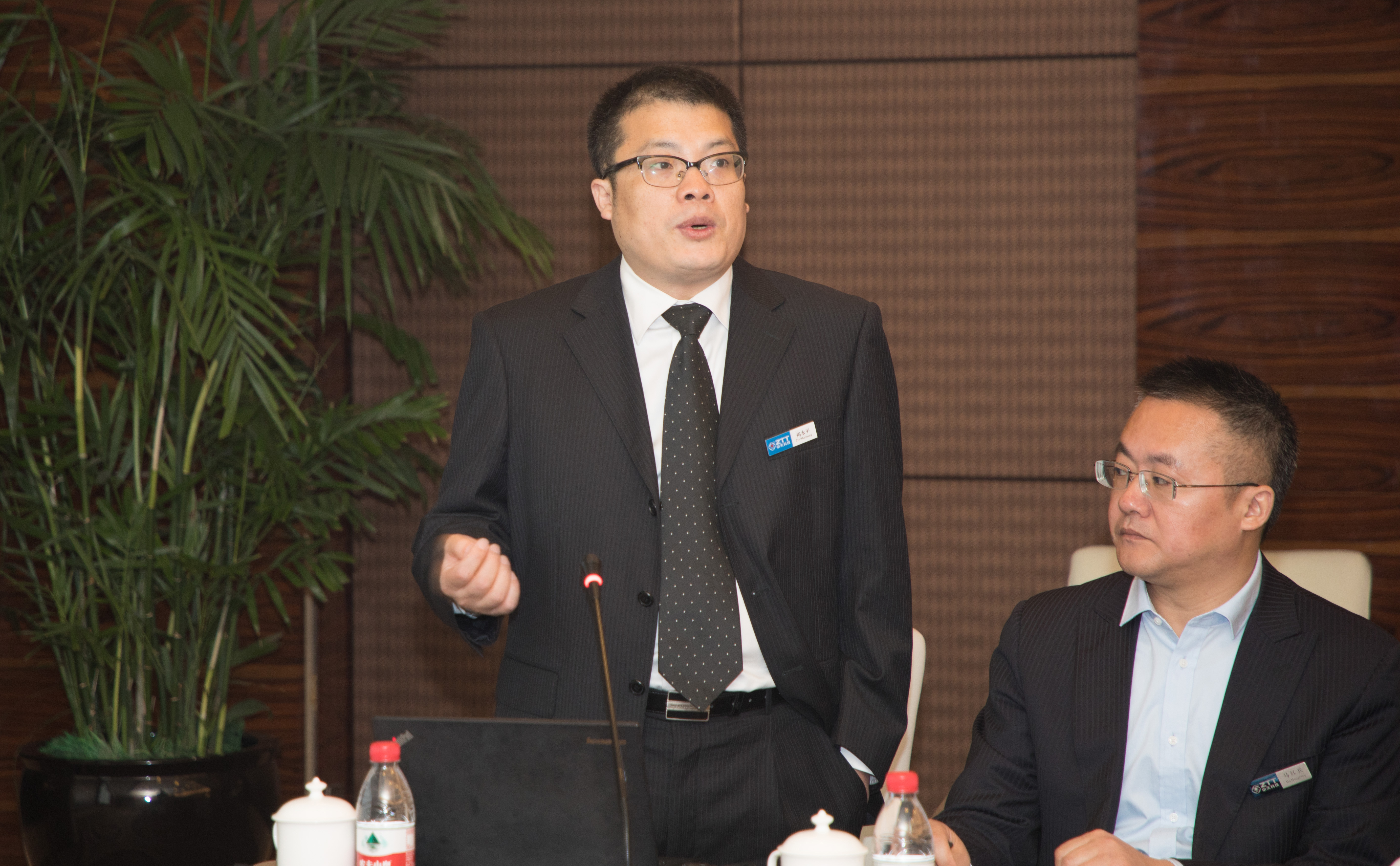 ���Ź��ʹ���-�����ɼ��Ƿ�,����Ʒ�Ƶ�ʵ��