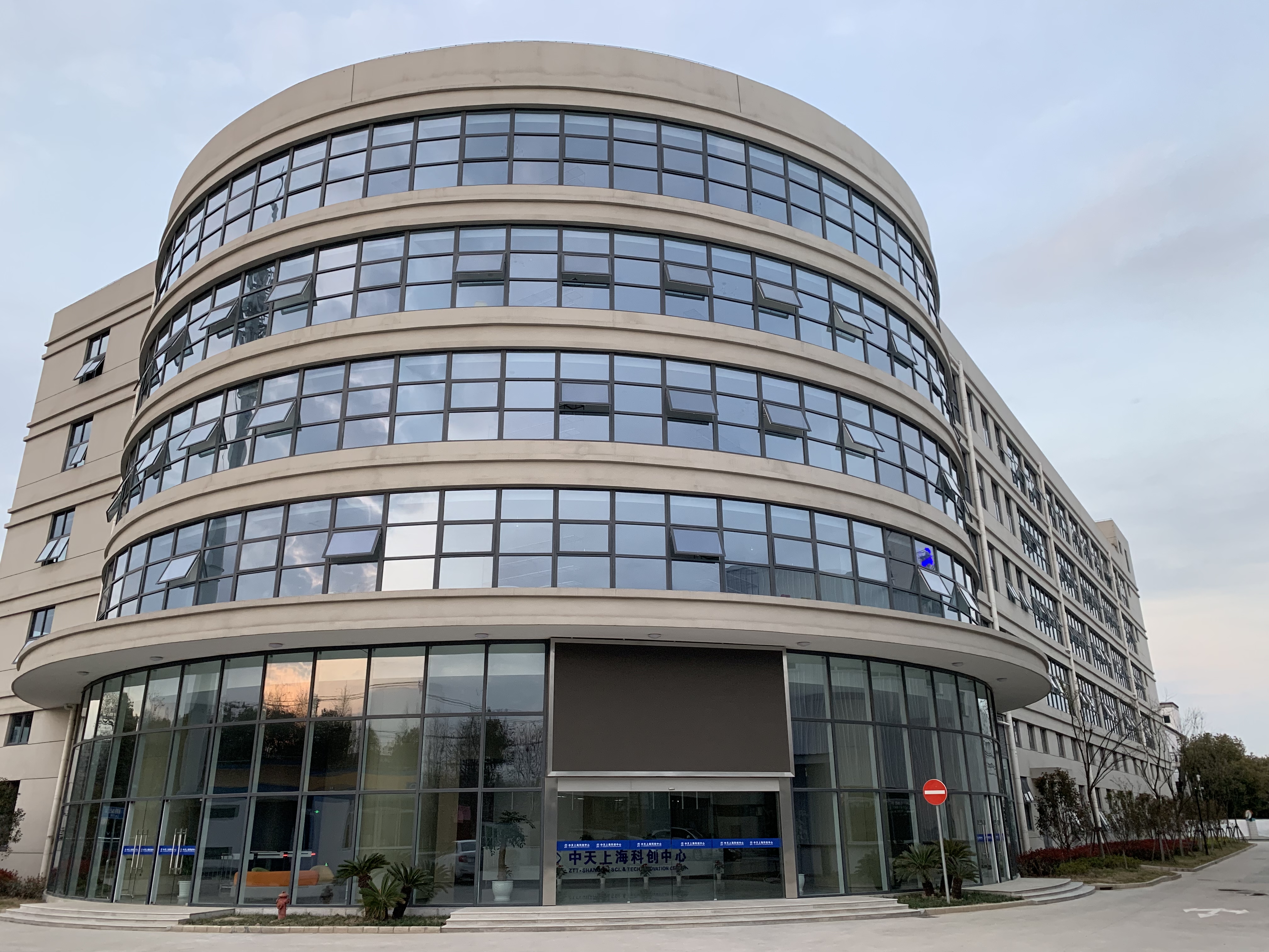 ���Ź��ʹ���-�����ɼ��Ƿ�,����Ʒ�Ƶ�ʵ��