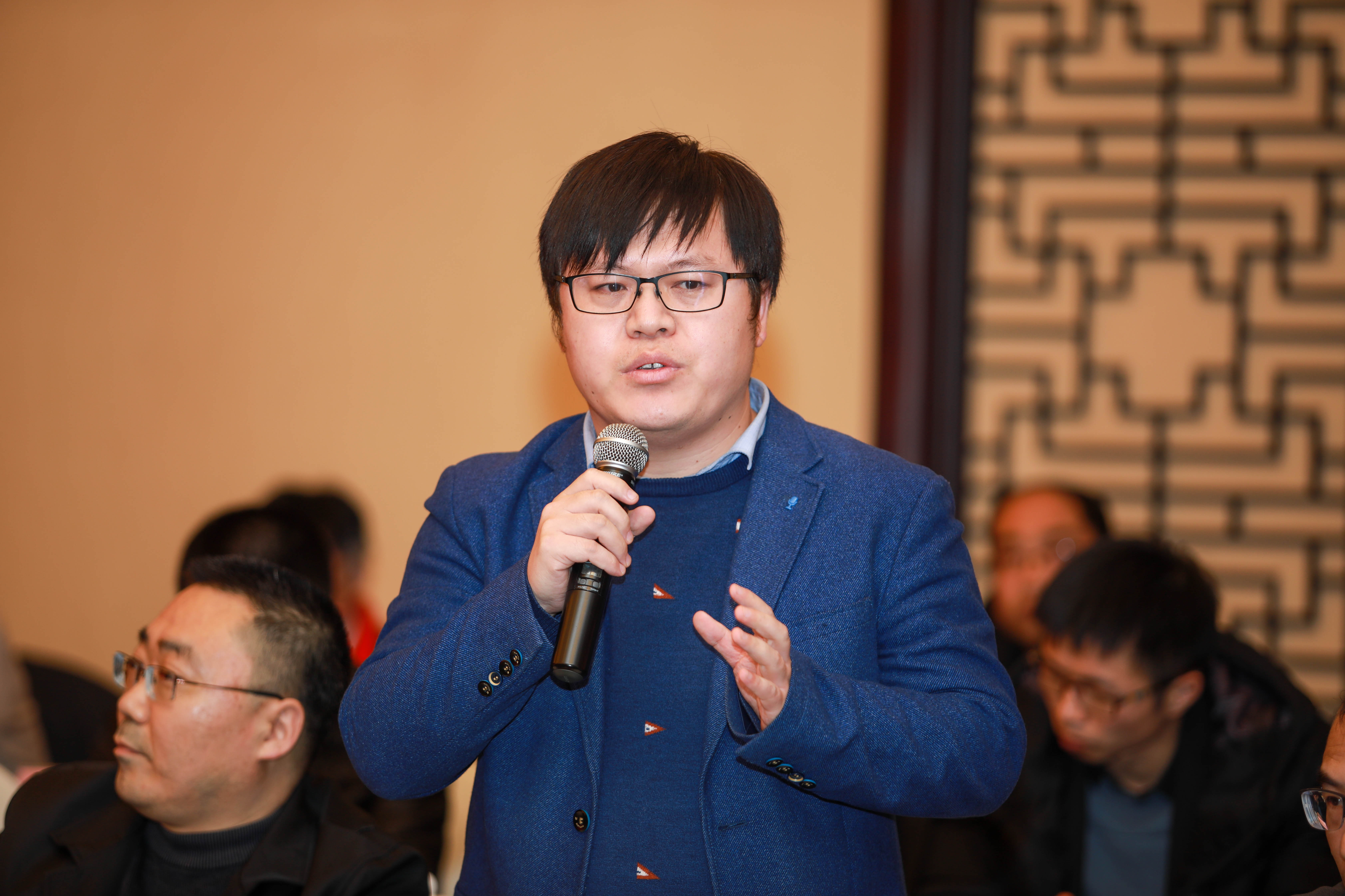 ���Ź��ʹ���-�����ɼ��Ƿ�,����Ʒ�Ƶ�ʵ��