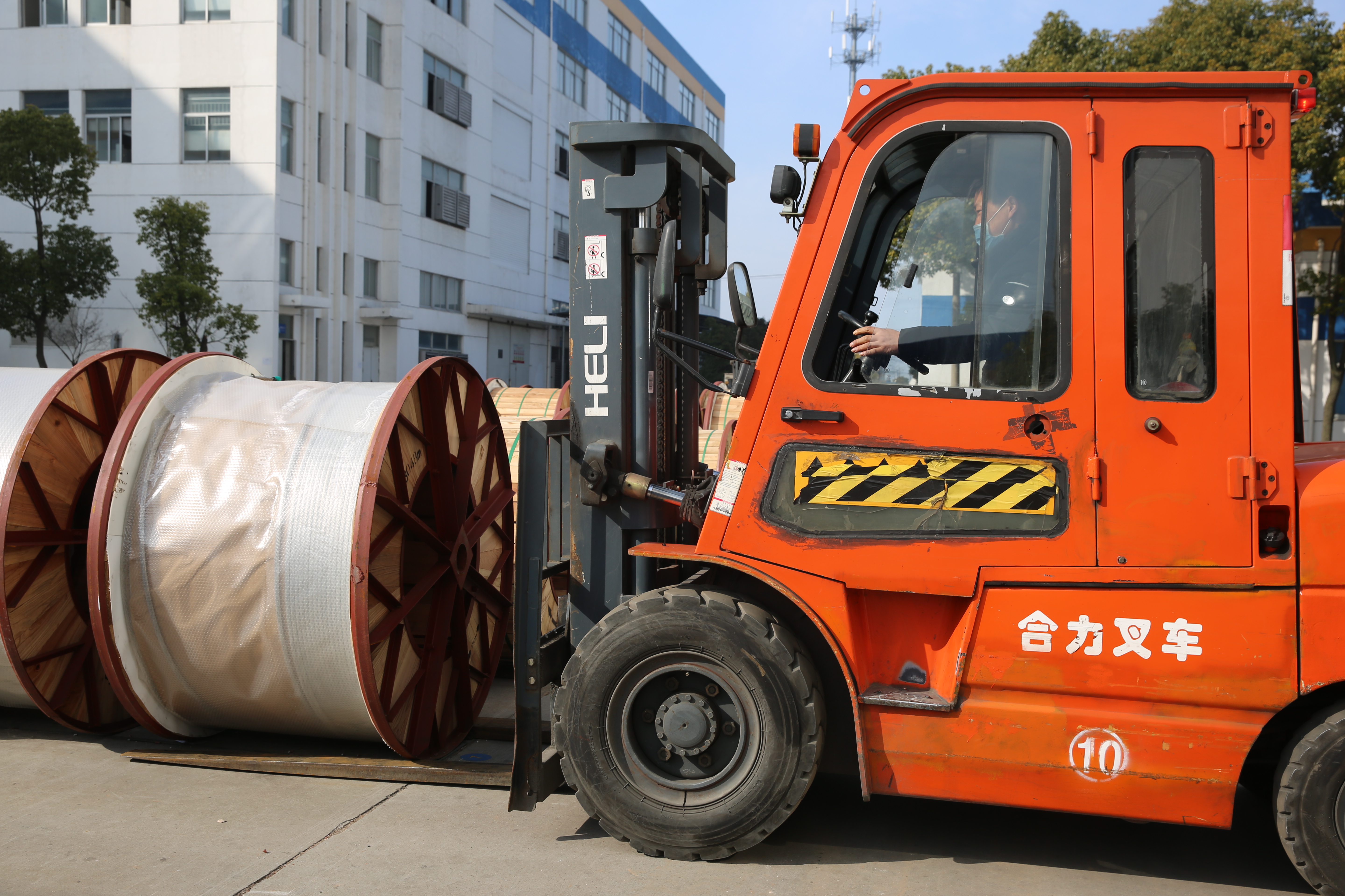 ���Ź��ʹ���-�����ɼ��Ƿ�,����Ʒ�Ƶ�ʵ��