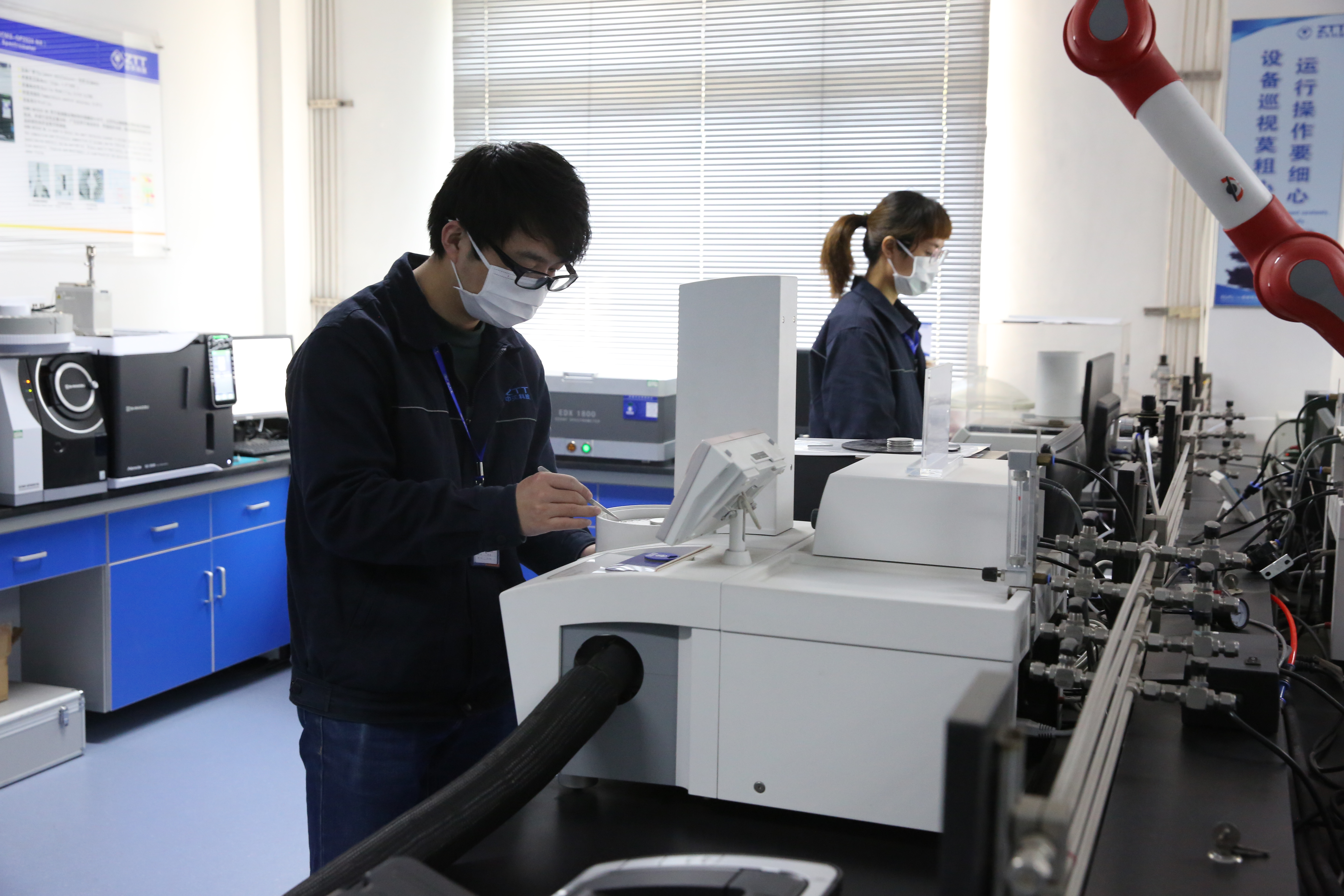 ���Ź��ʹ���-�����ɼ��Ƿ�,����Ʒ�Ƶ�ʵ��