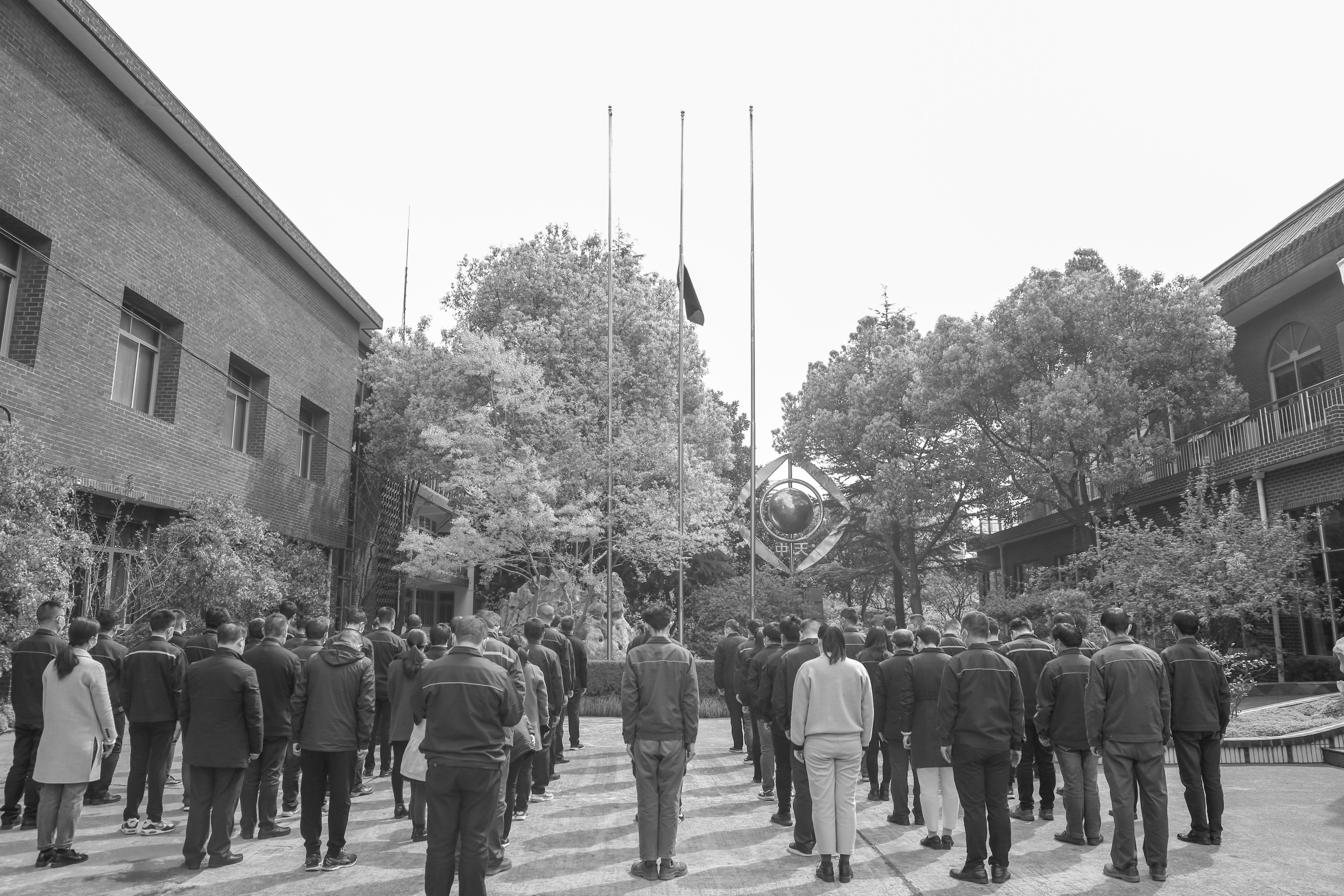 ���Ź��ʹ���-�����ɼ��Ƿ�,����Ʒ�Ƶ�ʵ��