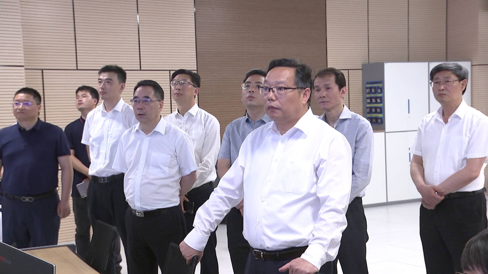 ���Ź��ʹ���-�����ɼ��Ƿ�,����Ʒ�Ƶ�ʵ��