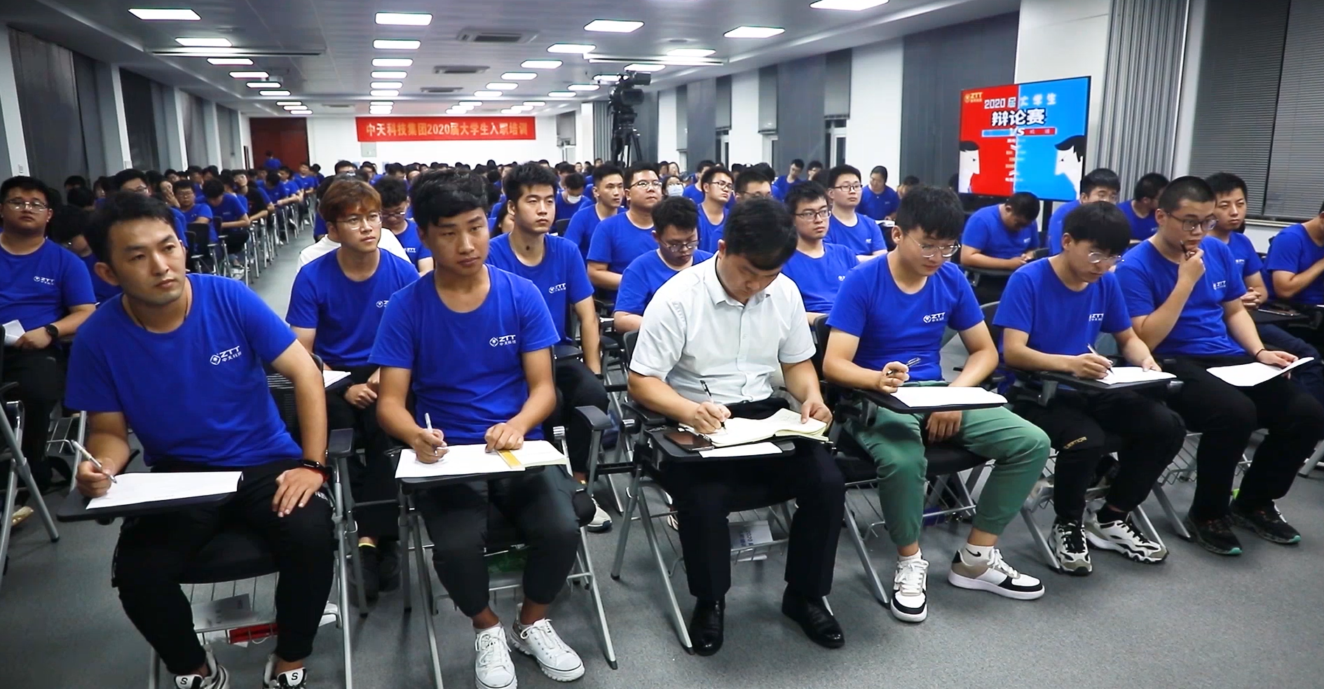 ���Ź��ʹ���-�����ɼ��Ƿ�,����Ʒ�Ƶ�ʵ��