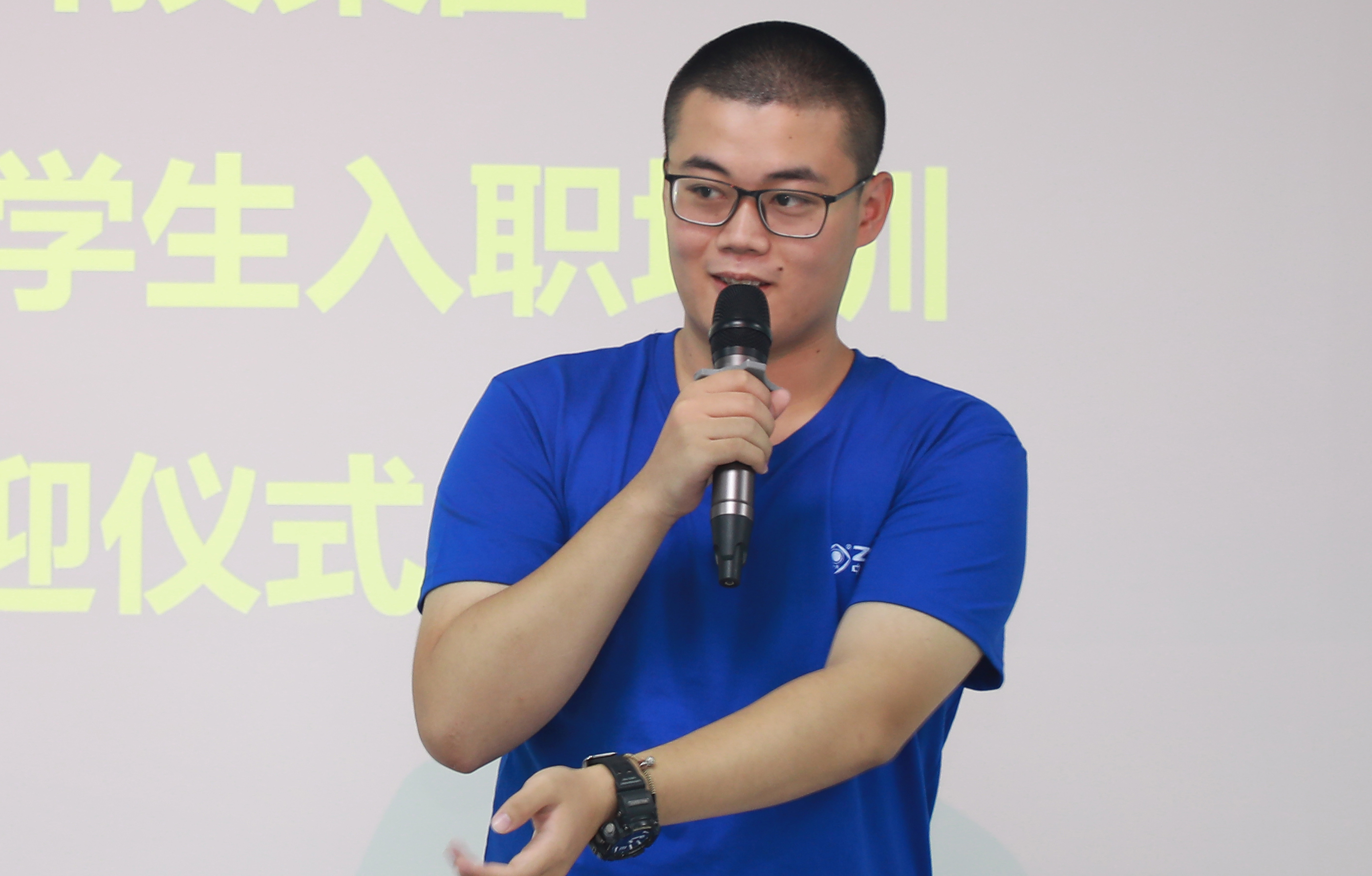 ���Ź��ʹ���-�����ɼ��Ƿ�,����Ʒ�Ƶ�ʵ��