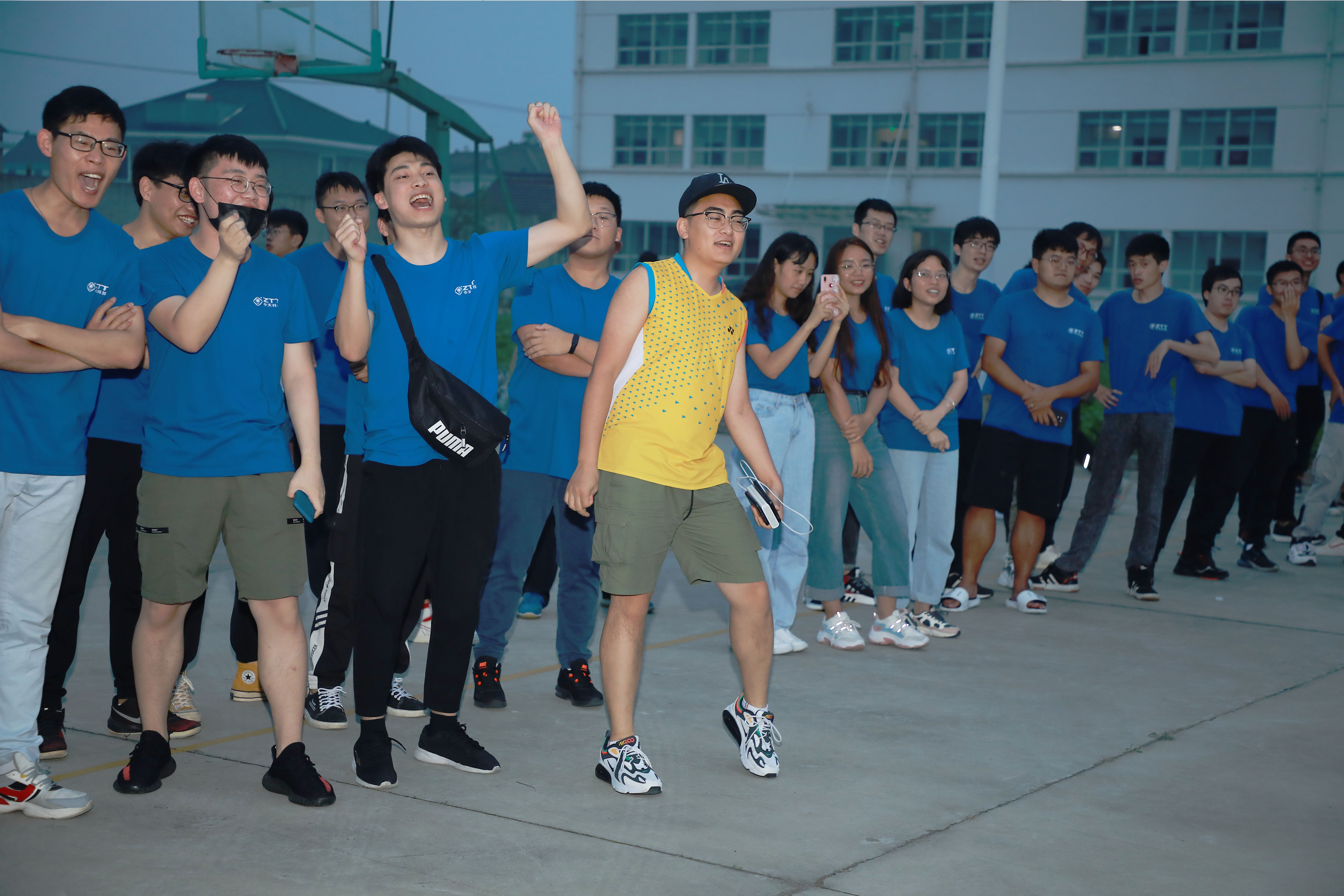 ���Ź��ʹ���-�����ɼ��Ƿ�,����Ʒ�Ƶ�ʵ��