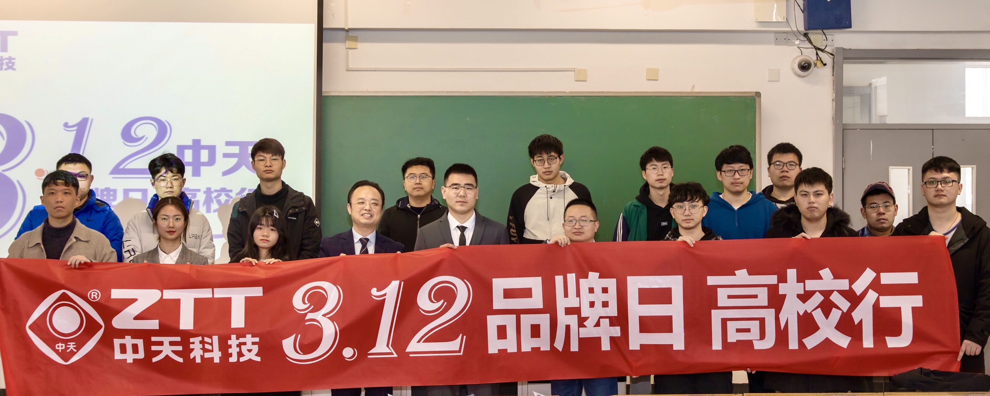 ���Ź��ʹ���-�����ɼ��Ƿ�,����Ʒ�Ƶ�ʵ��