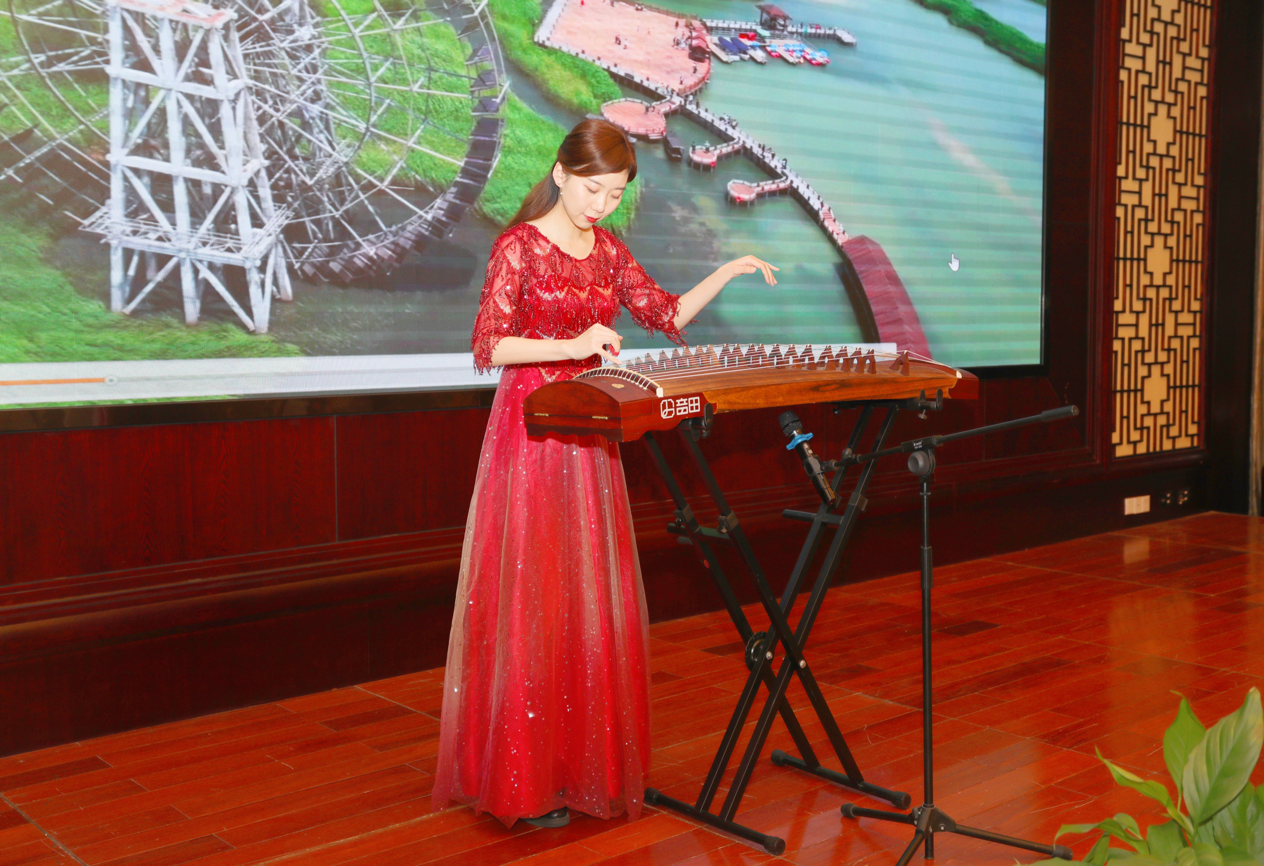 ���Ź��ʹ���-�����ɼ��Ƿ�,����Ʒ�Ƶ�ʵ��