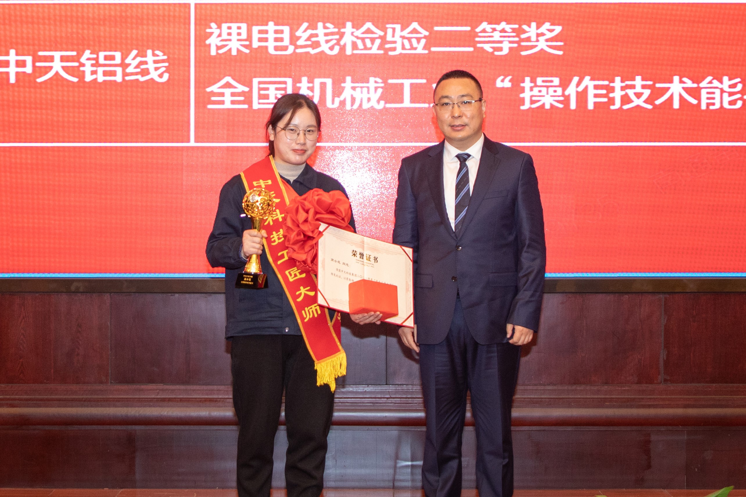 ���Ź��ʹ���-�����ɼ��Ƿ�,����Ʒ�Ƶ�ʵ��