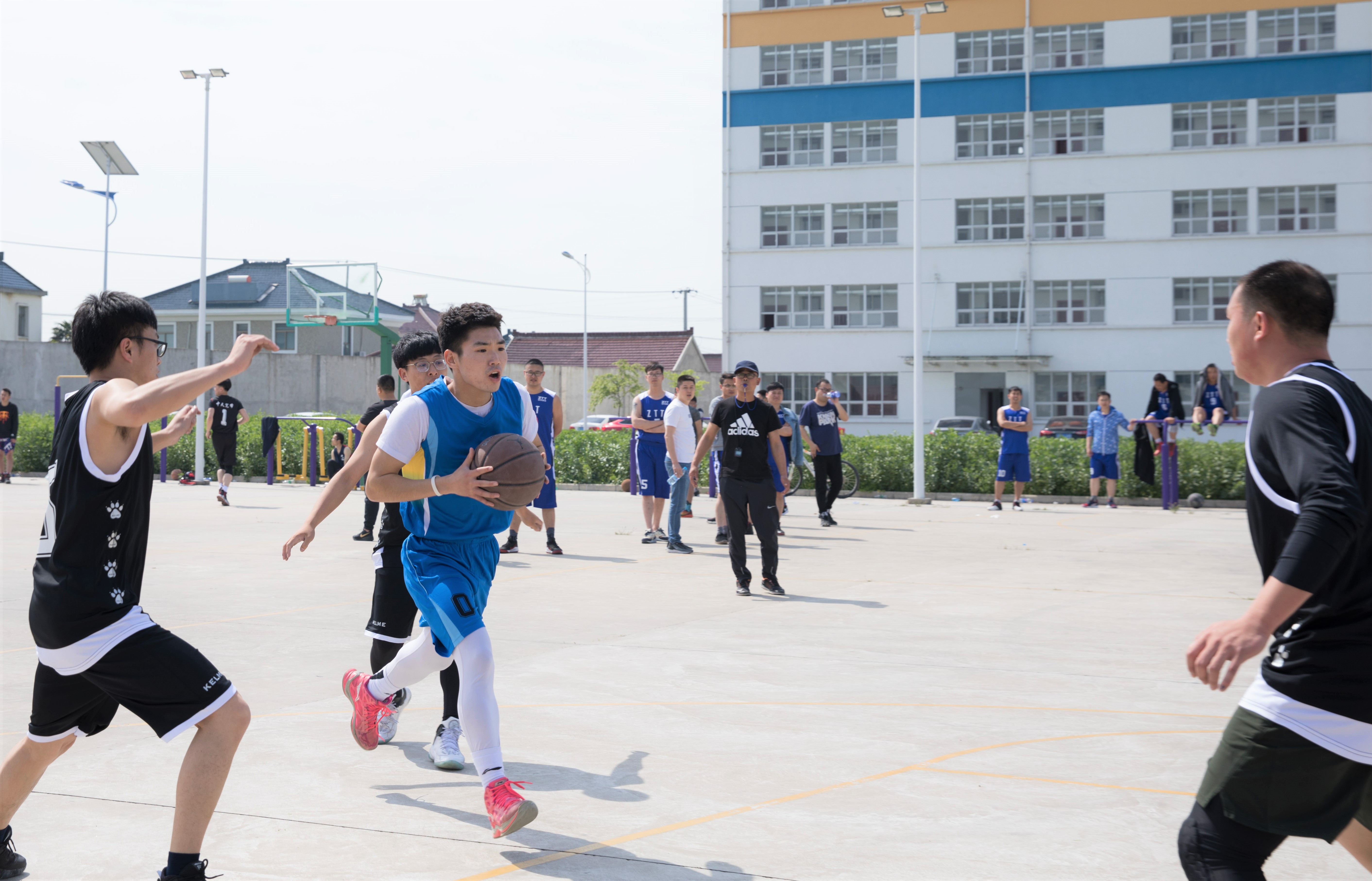 ���Ź��ʹ���-�����ɼ��Ƿ�,����Ʒ�Ƶ�ʵ��