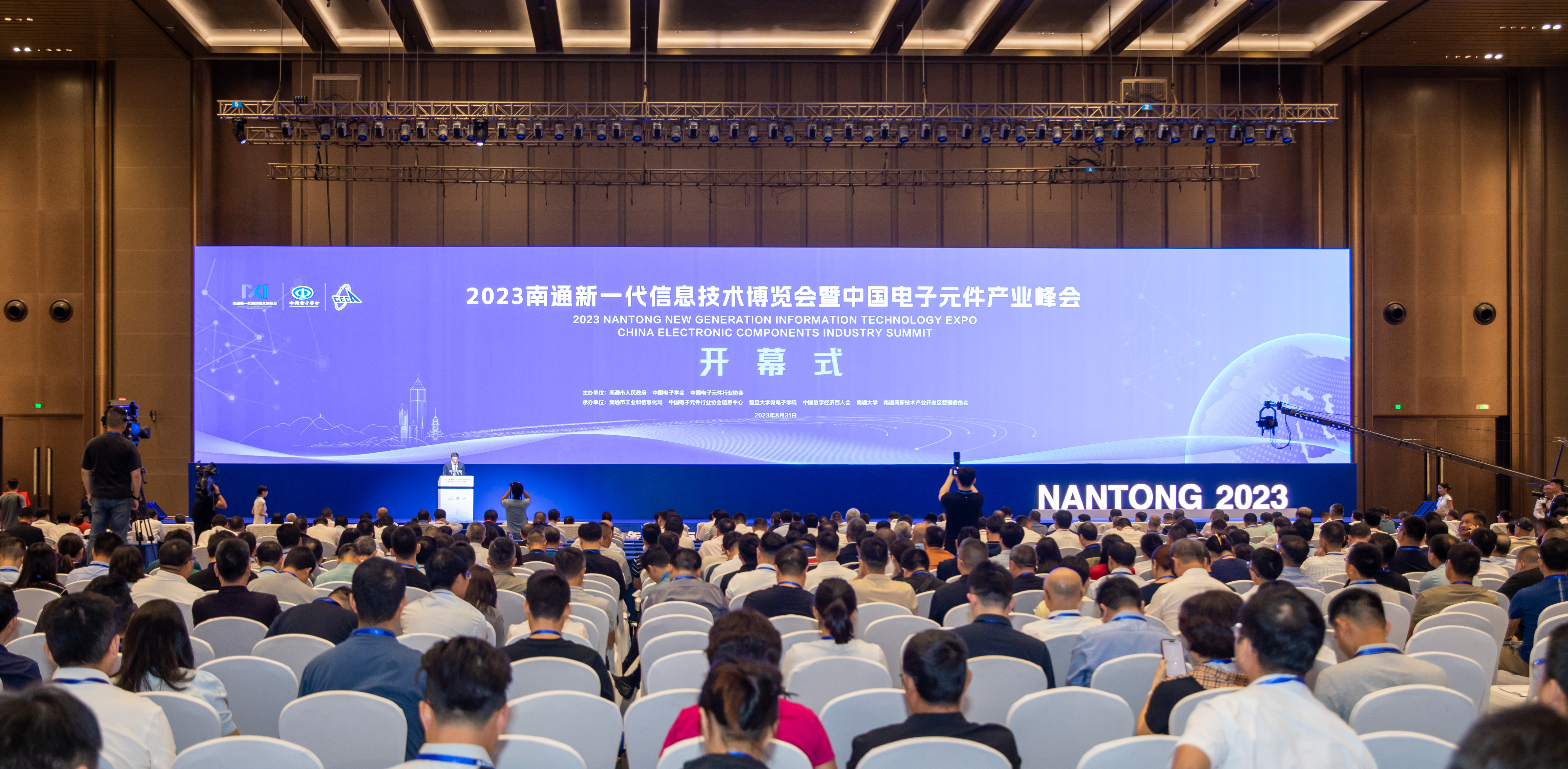 ���Ź��ʹ���-�����ɼ��Ƿ�,����Ʒ�Ƶ�ʵ��